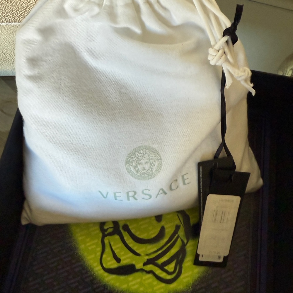 Versace Neon Green and Black Puzzle - Picture 6 of 9